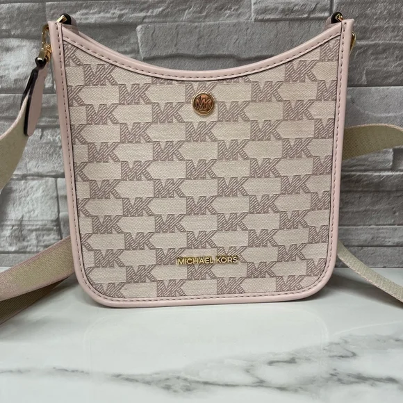 Michael Kors Briley Crossbody MK Signature Logo Jacquard Pink & White - Picture 4 of 10